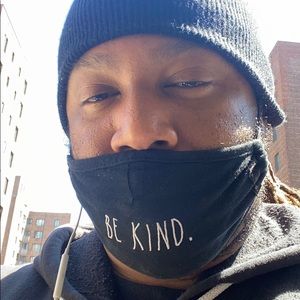 Meet your Posher, Julian